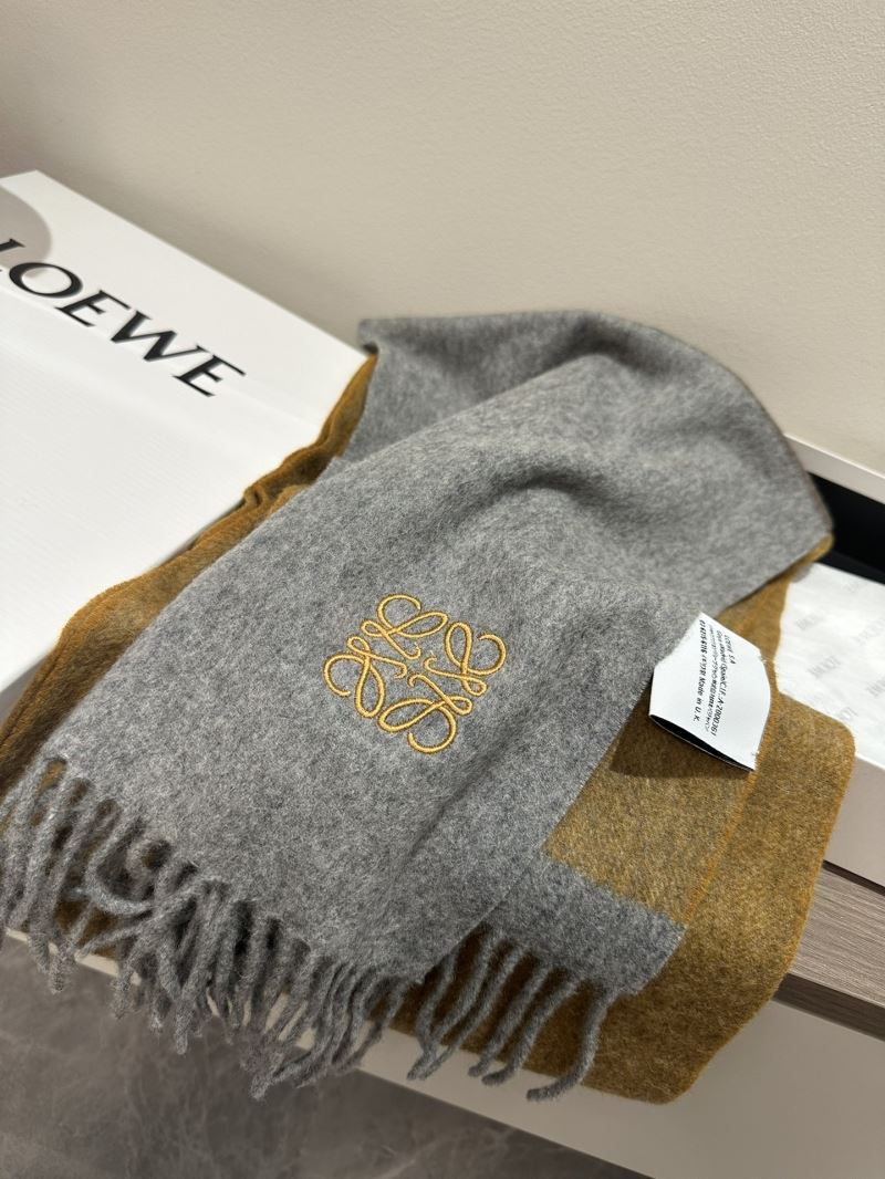 Loewe Scarf